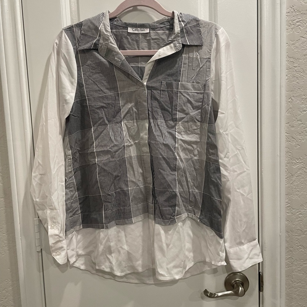 Calvin Klein womens button down